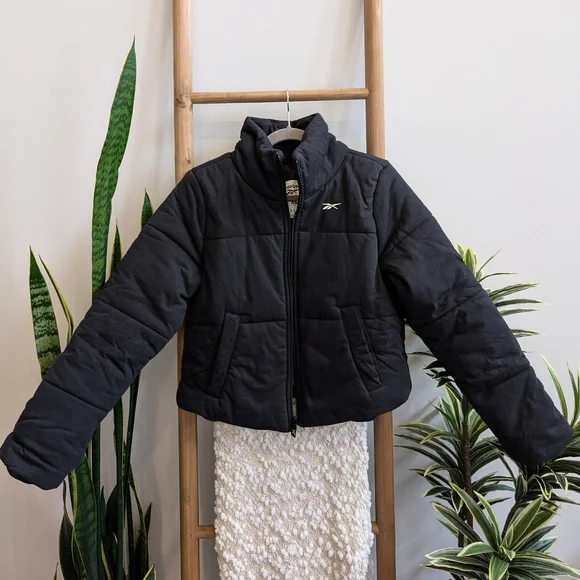 NWT Reebok Studio Puffer Jacket - Picture 4 of 9